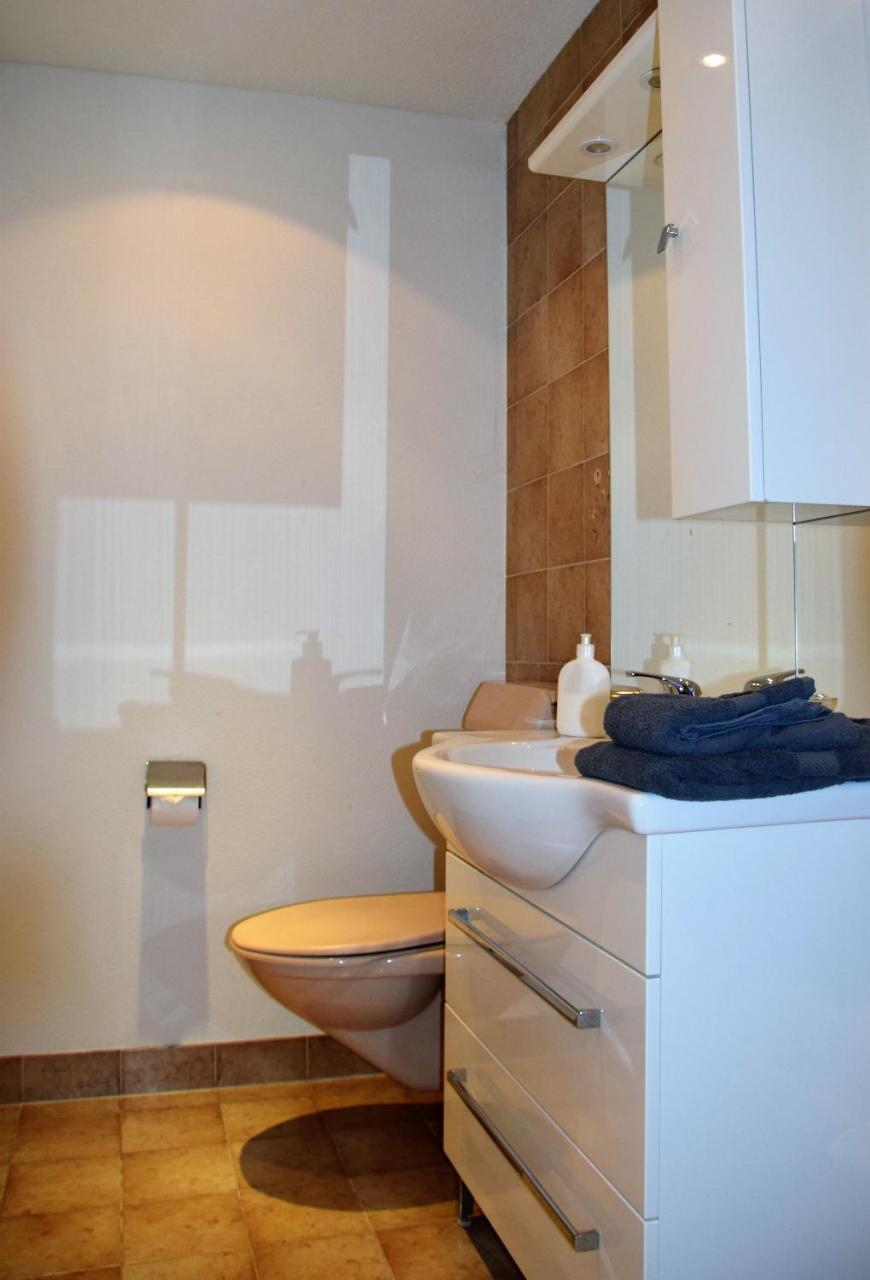 Hotel-T8 Unterentfelden Екстер'єр фото
